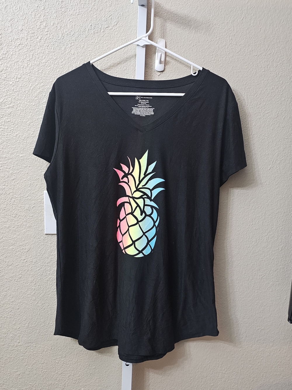 No Boundaries Black V-Neck Rainbow Pineapple Graphic Tee
